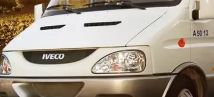 چراغ جلو ایویکو A50 سمت چپ