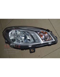 چراغ جلو برلیانس H320 راست