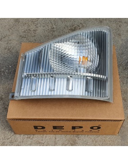 چراغ جلو ایسوزو P700 راست