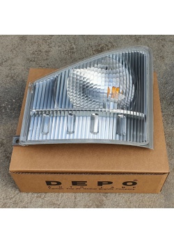 چراغ جلو ایسوزو P700 راست